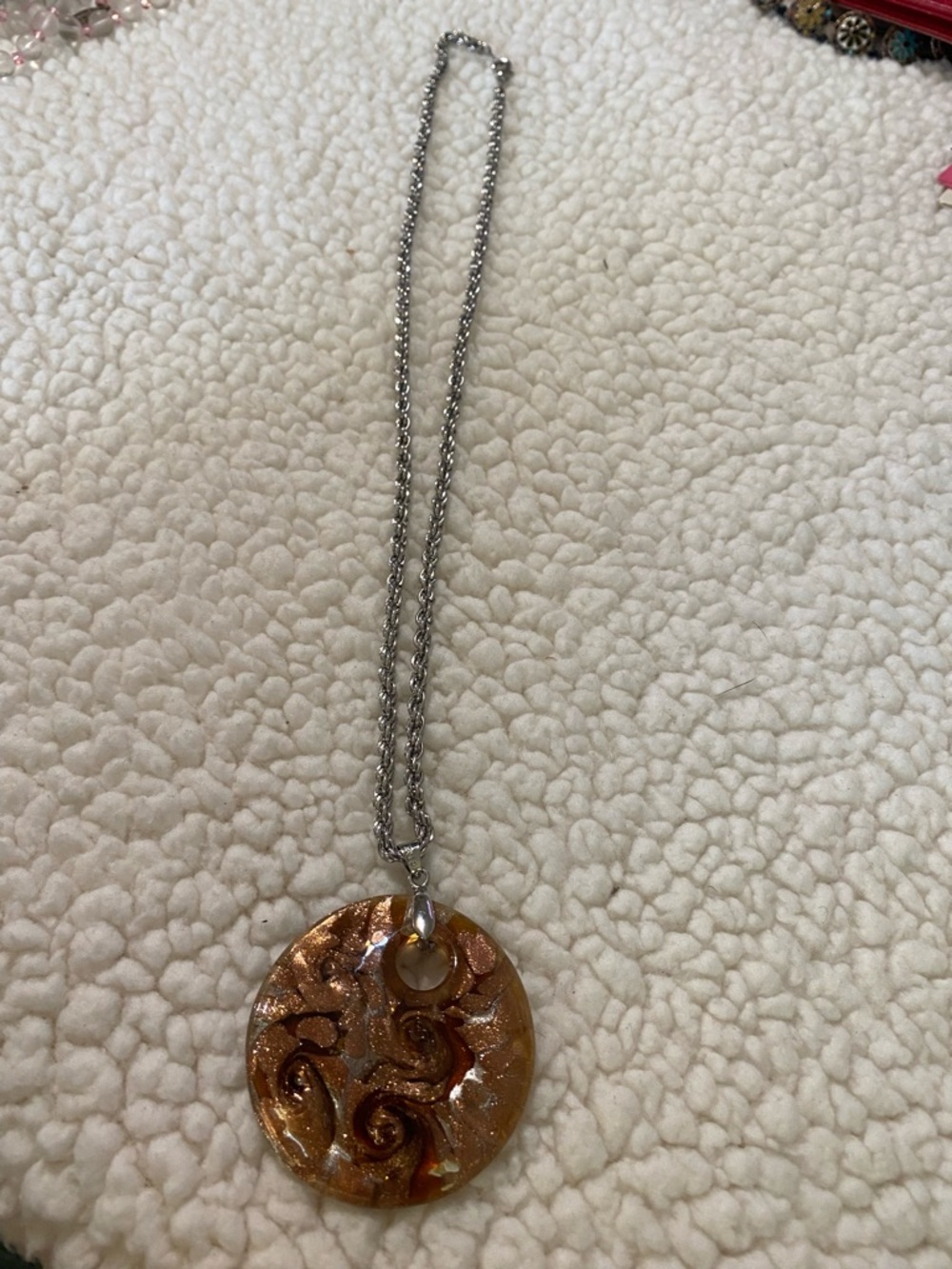 Beautiful Glass Pendant with 18KGP Silver Rope Chain Necklace.